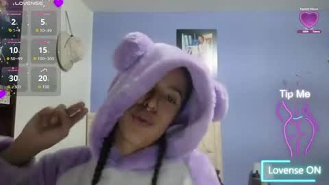 Stephania online show from July 2, 2:12 pm
