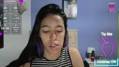 Stephania online show from June 27, 1:28 pm