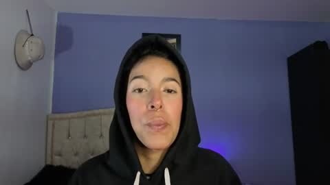 Stephania online show from June 23, 2:26 pm