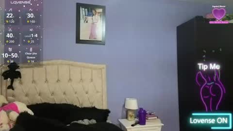 Stephania online show from July 24, 2:37 pm