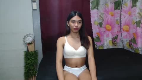 in a world full of sadness why you dont invite me to fvck you online show from June 21, 1:48 pm
