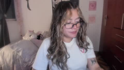 Stephanie  online show from February 23, 11:26 pm