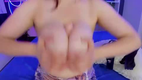 Stephie online show from June 29, 5:36 am
