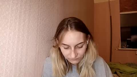 Snapshot of steviemorch chatting on October 31, 9:41 pm Eva online show from October 31, 9:41 pm