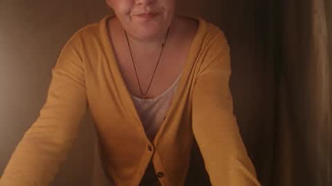 Snapshot of stonenipple chatting on September 28, 2:40 am stonenipple online show from September 28, 2:40 am