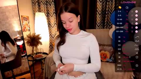 Mary online show from October 2, 2:05 am