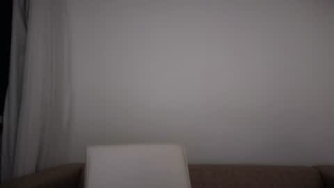 Sofa online show from July 28, 5:49 am