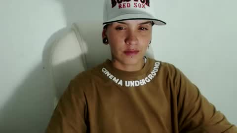 subgirlrs online show from October 20, 3:09 am