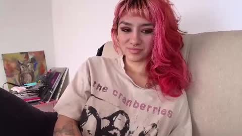 Zoe online show from June 30, 7:35 pm
