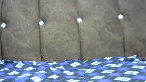 submissive_slut001 online show from December 21, 11:22 am