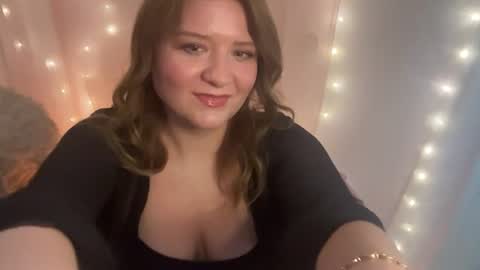 Scarlet online show from June 23, 1:25 am