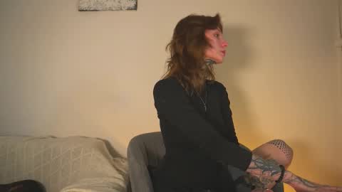 succubus_66 online show from January 17, 11:29 am