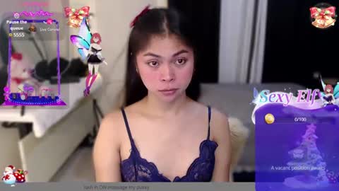 Snapshot of suckablechick chatting on December 30, 12:52 pm Marry online show from December 30, 12:52 pm