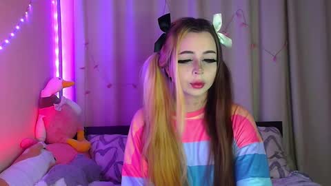 Sue online show from February 24, 1:22 am