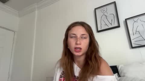 suerrab3304 online show from May 17, 5:23 pm