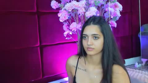 Snapshot of sugar_maple chatting on October 17, 6:00 pm Sugar online show from October 17, 6:00 pm