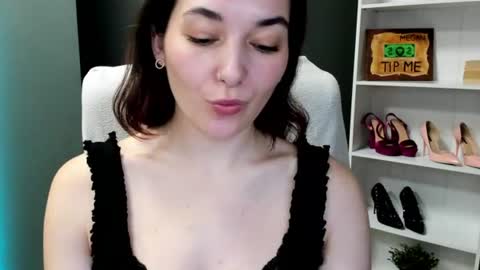 Megan online show from July 3, 10:43 am