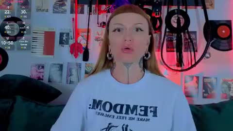 sugarsoot online show from July 23, 5:48 am