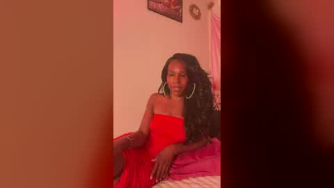 Kim Lee online show from August 7, 6:04 pm