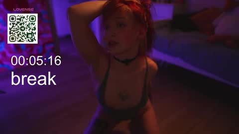 Snapshot of suk_ki chatting on October 21, 3:10 am Lika ginger Jessy blond online show from October 21, 3:10 am