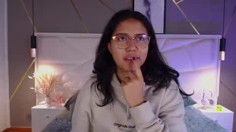 SUKI online show from April 23, 12:01 pm