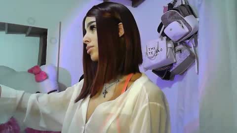 summer 09 online show from January 6, 3:21 am