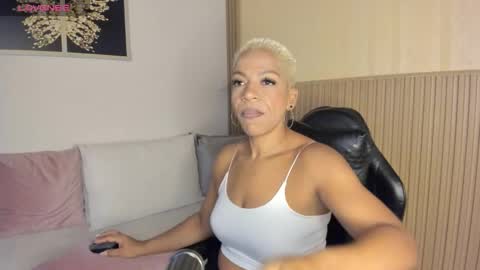 Summer online show from October 19, 1:35 pm