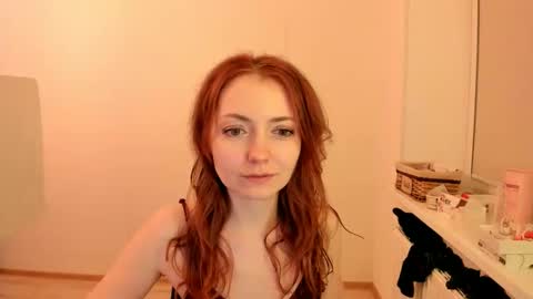 Snapshot of summer_preston chatting on December 31, 7:29 pm Summer Preston online show from December 31, 7:29 pm