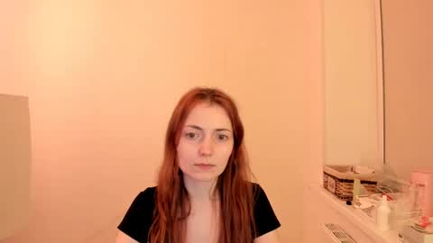 Snapshot of summer_preston chatting on March 3, 12:01 am Summer Preston online show from March 3, 12:01 am
