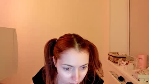 Snapshot of summer_preston chatting on January 15, 3:22 am Summer Preston online show from January 15, 3:22 am