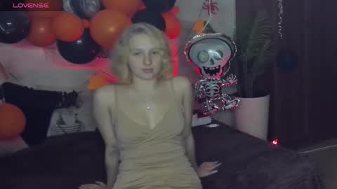 summerjem online show from October 31, 9:57 am