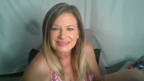 Summerxoxo69 online show from May 23, 7:12 pm