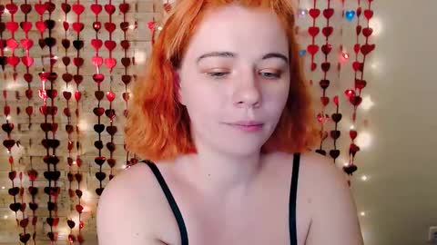 Snapshot of sun_lovely chatting on February 7, 11:03 pm Alexi online show from February 7, 11:03 pm
