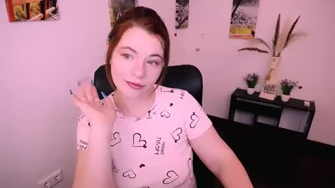 Snapshot of sun_lovely chatting on September 21, 4:22 am Alexi online show from September 21, 4:22 am
