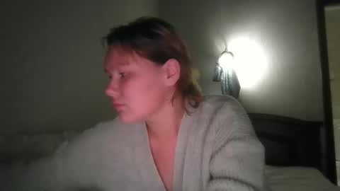 Snapshot of sun_seymour chatting on October 20, 7:28 pm sun_seymour online show from October 20, 7:28 pm
