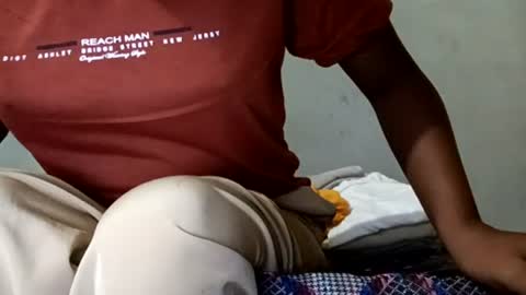 sunali_jain03 online show from August 3, 1:06 pm