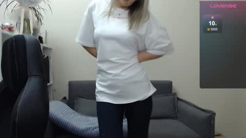 Naomi online show from February 18, 1:00 pm