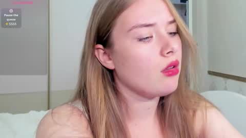 Vanessa online show from November 12, 7:06 am