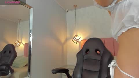  S U N N Y online show from March 9, 12:41 pm