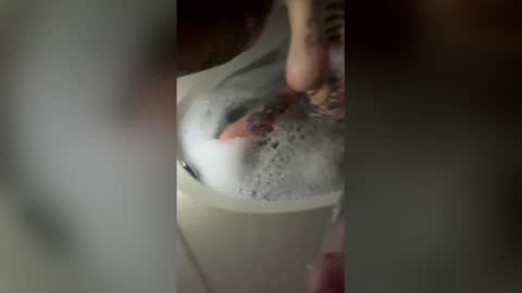 Sunny Daze online show from April 5, 7:35 pm