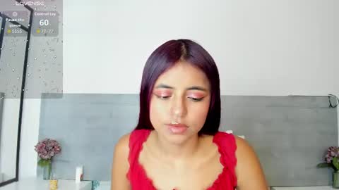 sunnywhitee online show from June 20, 7:39 pm