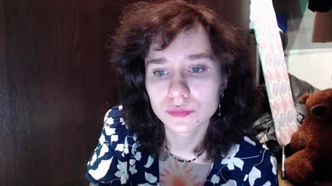 Snapshot of sunshinehella chatting on December 2, 10:16 am Hella online show from December 2, 10:16 am