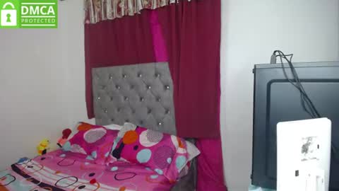 susana lopez online show from June 15, 3:51 am