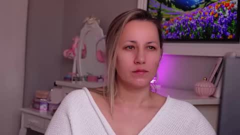 SusanJewel online show from March 16, 7:34 am