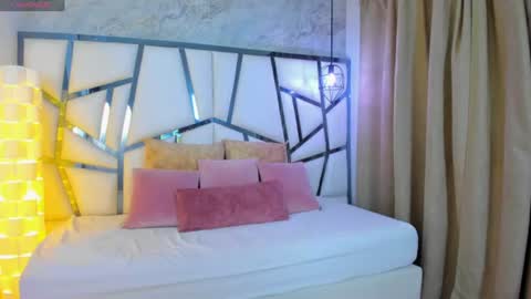 susanna_cute online show from July 13, 2:40 pm