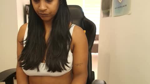 Susan Rhodes online show from November 23, 1:46 pm