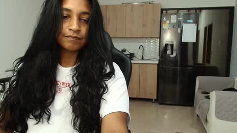 Susan Rhodes online show from March 4, 2:18 am