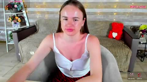 susansmitt online show from June 30, 7:02 pm