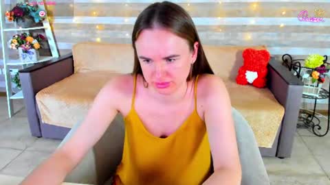 susansmitt online show from July 31, 9:38 pm