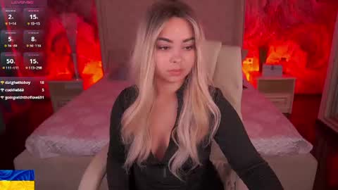 Susie online show from July 2, 3:23 am